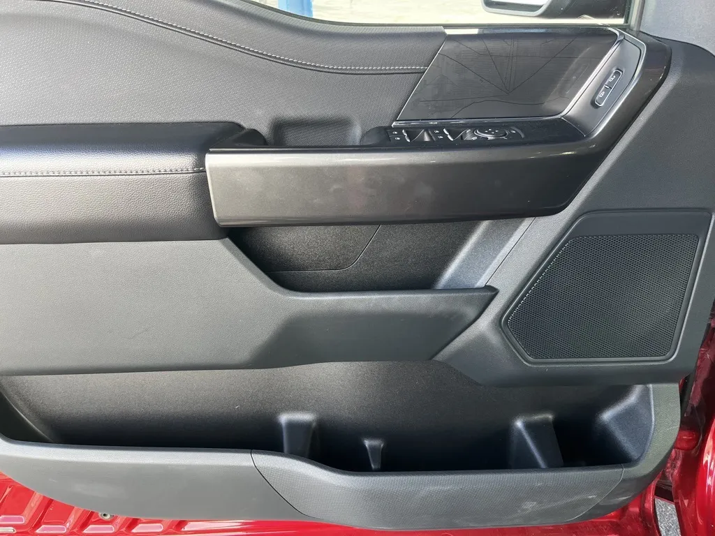 2021 Ford F-150 XLT photo 15