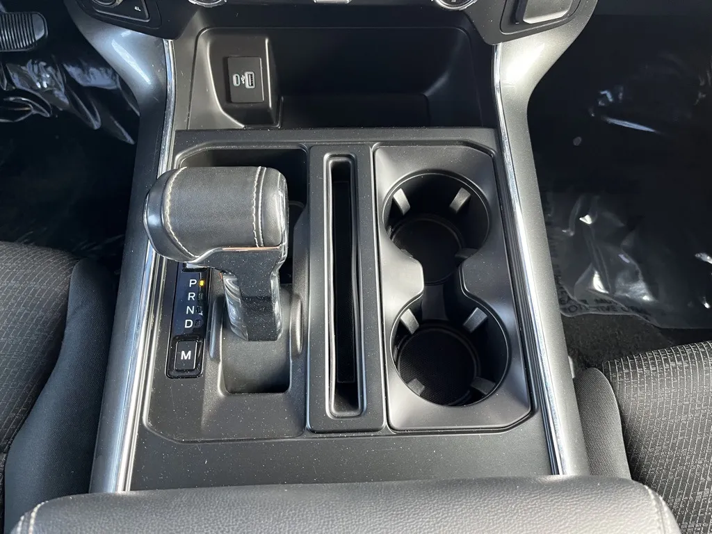 2021 Ford F-150 XLT photo 19