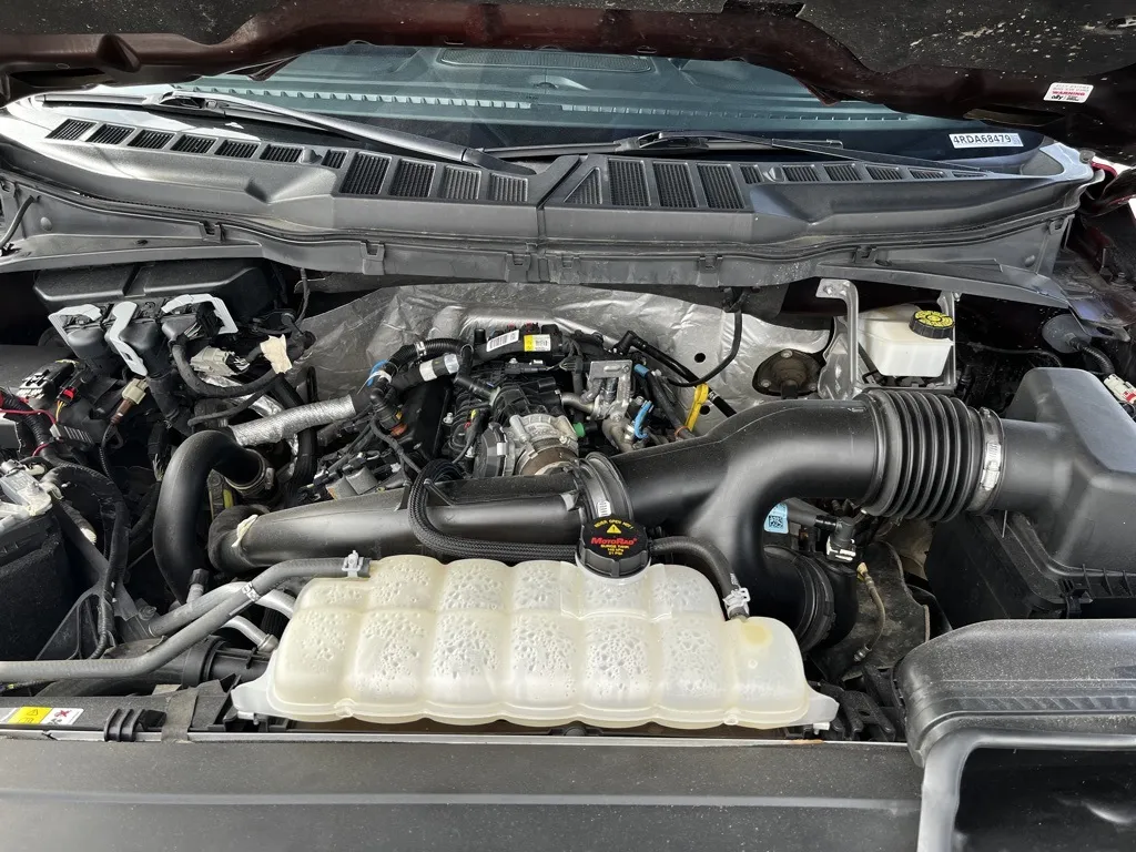 2021 Ford F-150 XLT photo 11