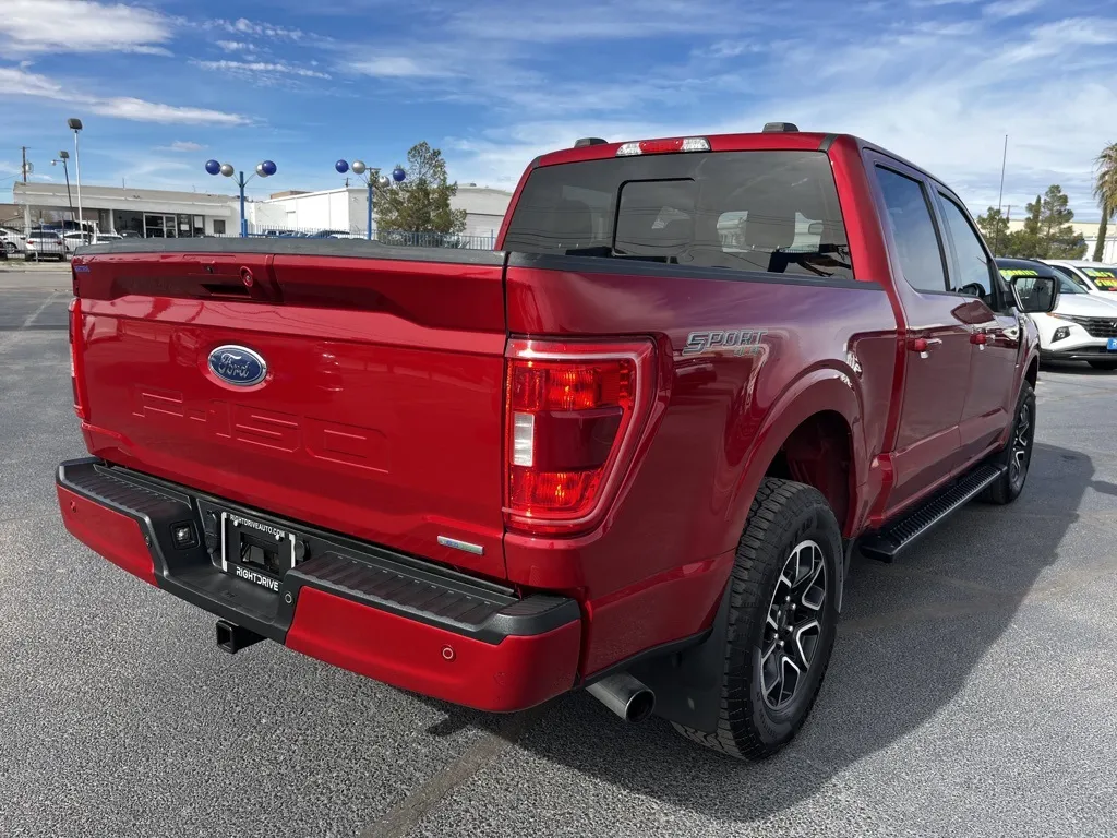 2021 Ford F-150 XLT photo 3