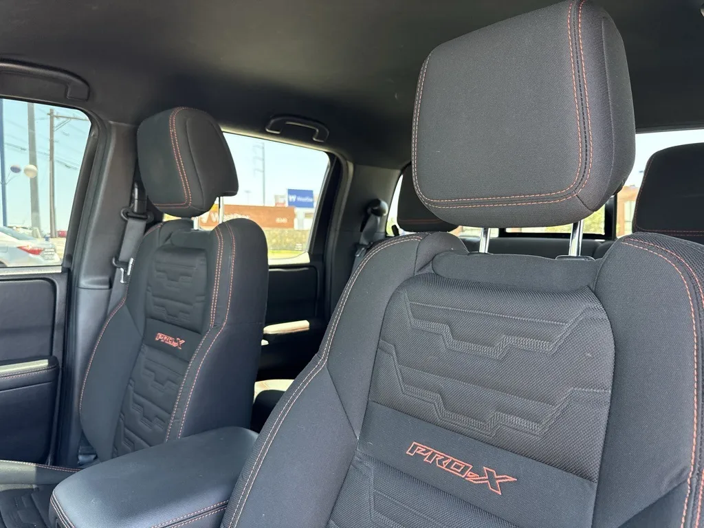 2024 Nissan Frontier PRO-X photo 21