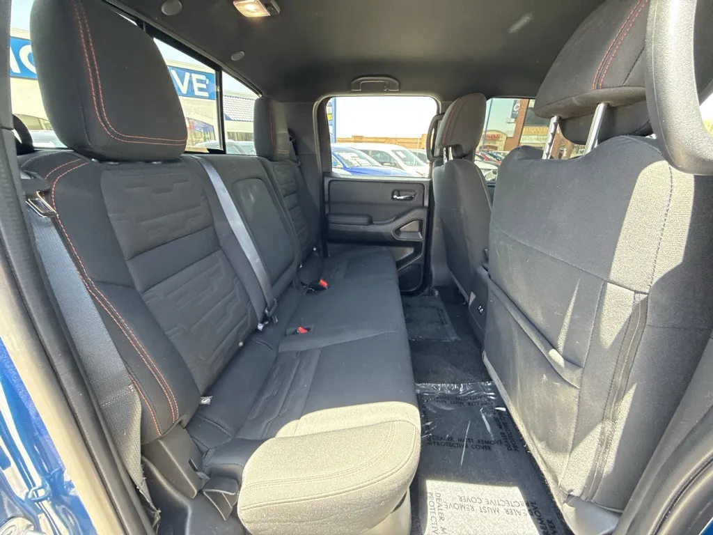 2024 Nissan Frontier PRO-X photo 7