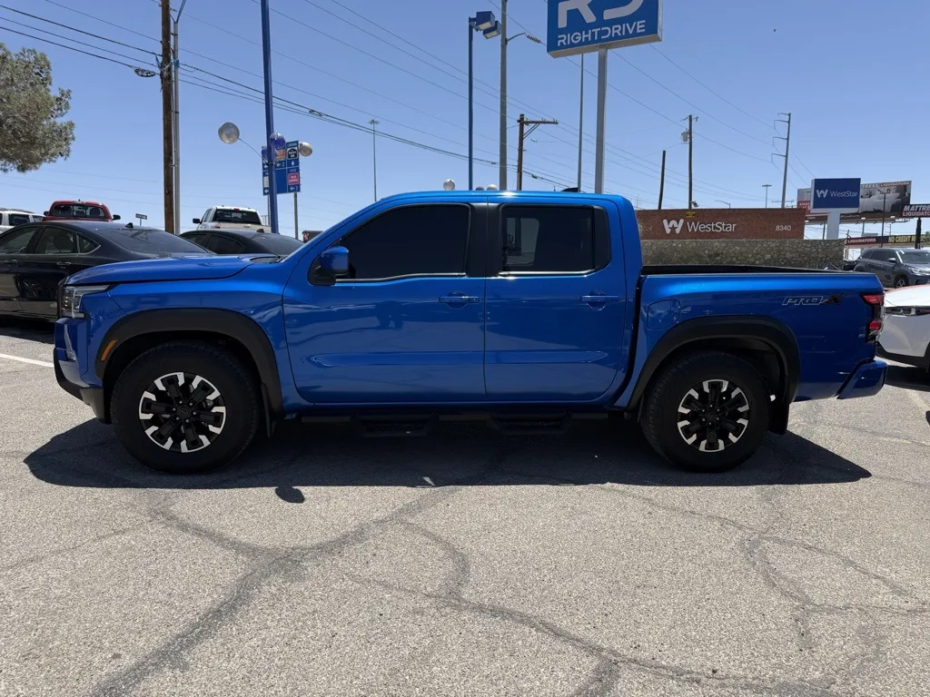 2024 Nissan Frontier PRO-X photo 2