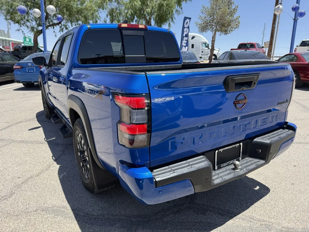 2024 Nissan Frontier PRO-X photo 10