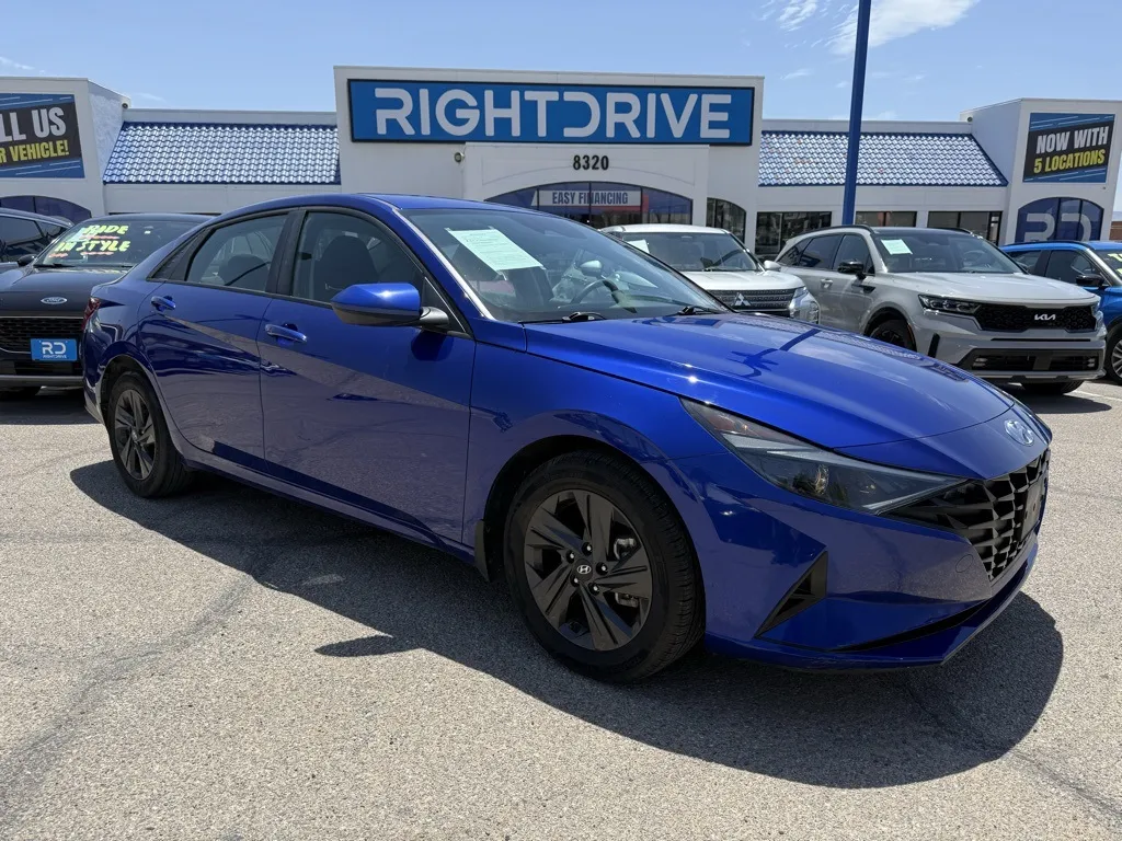 2023 Hyundai Elantra SEL