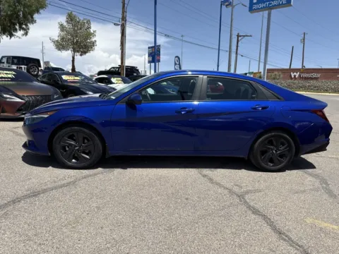 More photos of 2023 Hyundai Elantra SEL at RightDrive - El Paso, TX
