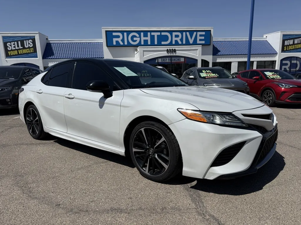White 2020 Toyota Camry XSE for sale in El Paso, TX