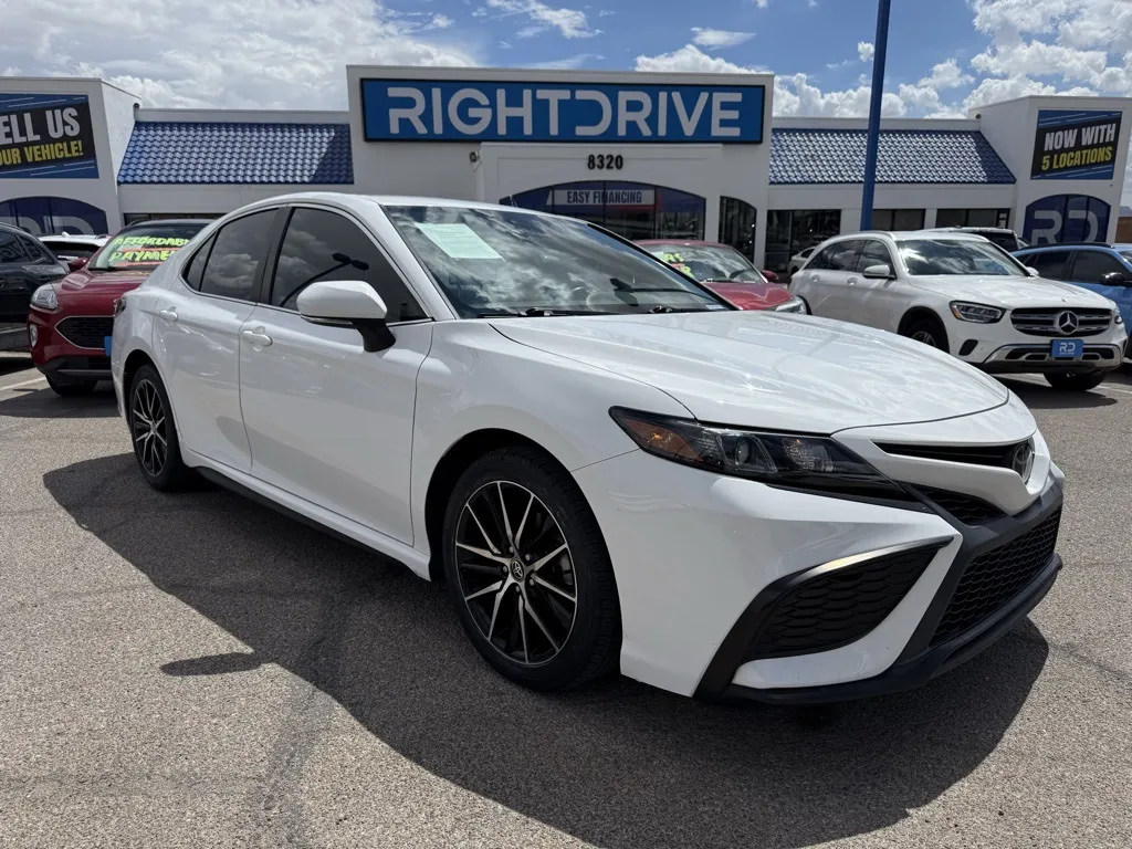 2022 Toyota Camry SE for sale in El Paso, TX