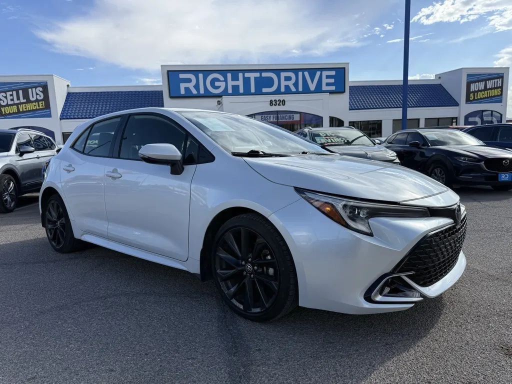 White 2023 Toyota Corolla Hatchback XSE for sale in El Paso, TX