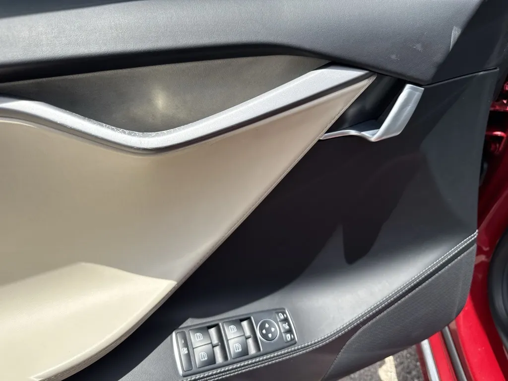 2021 Tesla Model S Long Range photo 4