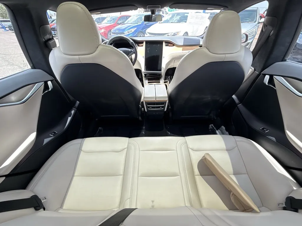 2021 Tesla Model S Long Range photo 20