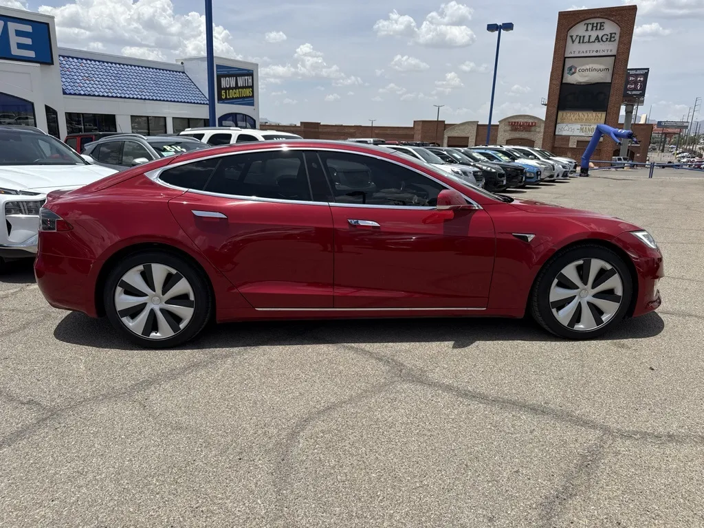 2021 Tesla Model S Long Range photo 10