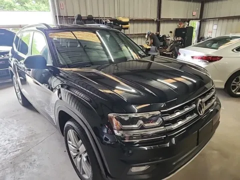 Another view of 2020 Volkswagen Atlas 3.6L V6 SE for sale in El Paso, TX at RightDrive - El Paso
