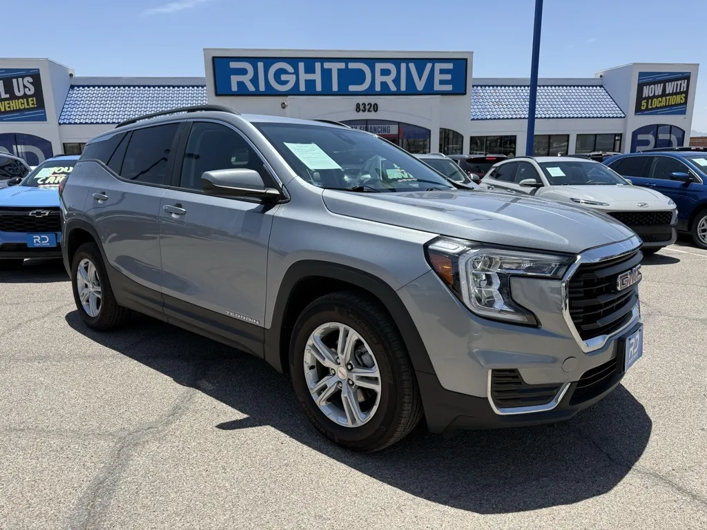 2023 GMC Terrain SLE