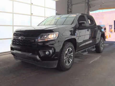 Photos of 2022 Chevrolet Colorado Z71 for sale in El Paso, TX at RightDrive - El Paso
