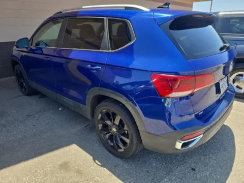 More photos of 2022 Volkswagen Taos 1.5T SE at RightDrive - El Paso, TX