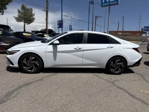 More photos of 2024 Hyundai Elantra SEL at RightDrive - El Paso, TX