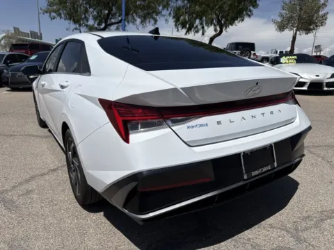 More photos of 2024 Hyundai Elantra SEL at RightDrive - El Paso, TX