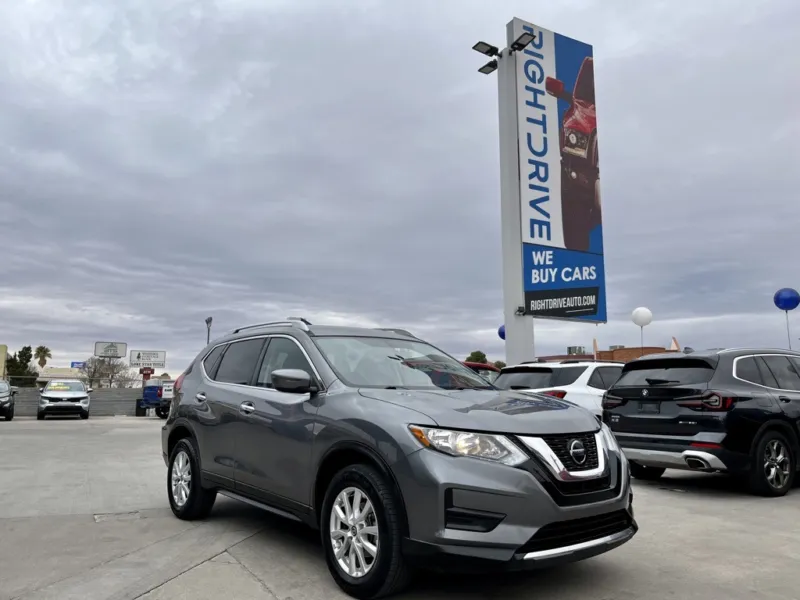 2018 Nissan Rogue SV for sale in El Paso, TX