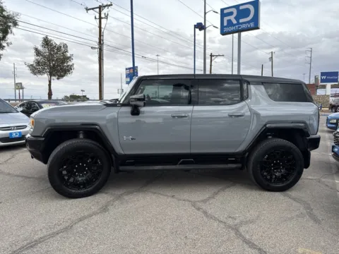 More photos of 2024 GMC Hummer EV SUV 2X at RightDrive - El Paso, TX
