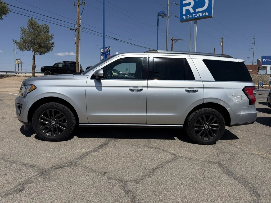 2019 Ford Expedition Limited photo 2