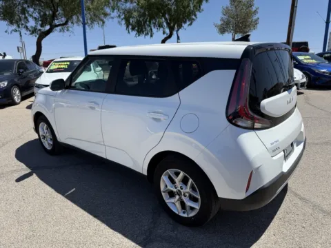 More photos of 2024 Kia Soul LX at RightDrive - El Paso, TX