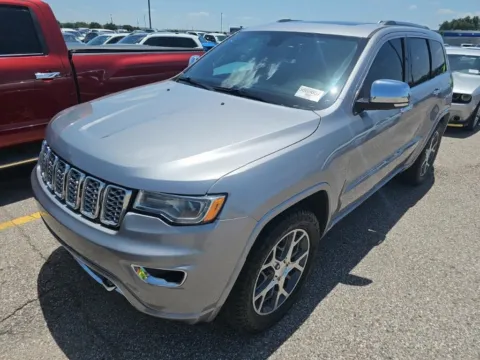 Photos of 2019 Jeep Grand Cherokee Overland for sale in El Paso, TX at RightDrive - El Paso