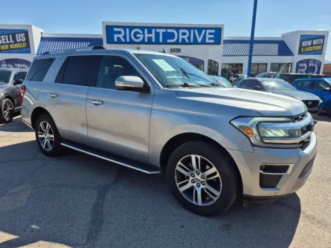 Silver 2022 Ford Expedition Limited for sale in El Paso, TX