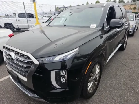 Photos of 2020 Hyundai Palisade Limited for sale in El Paso, TX at RightDrive - El Paso