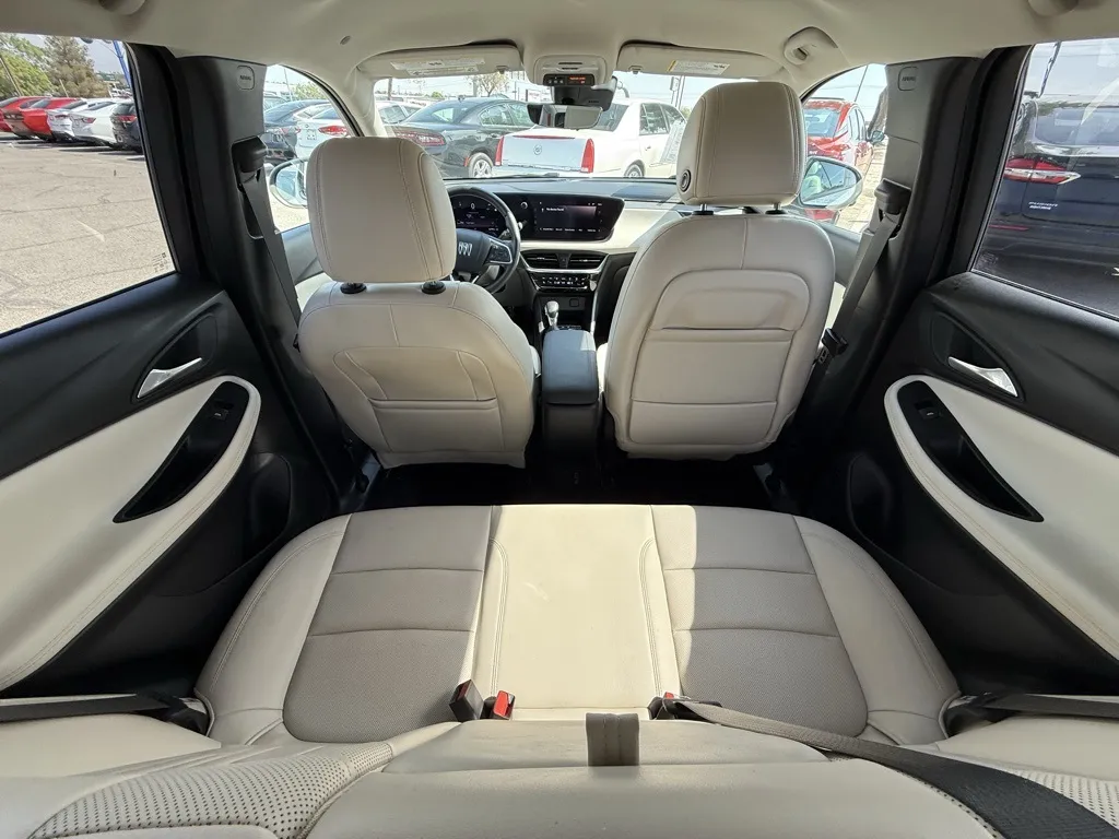 2024 Buick Encore GX Avenir photo 18