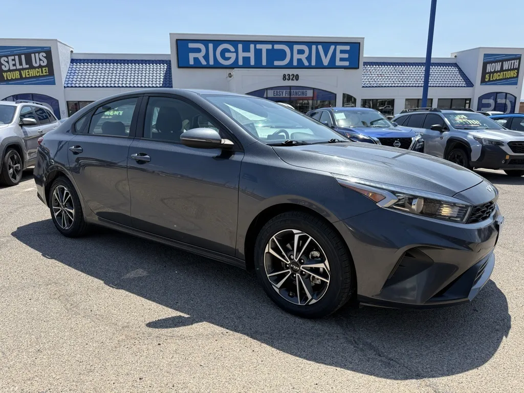 2023 Kia Forte LXS