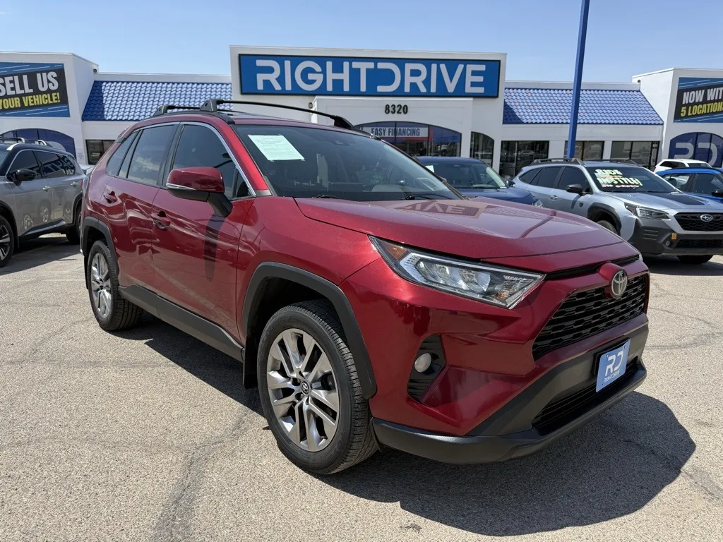 2020 Toyota RAV4 XLE Premium
