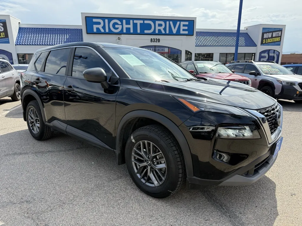 2023 Nissan Rogue S
