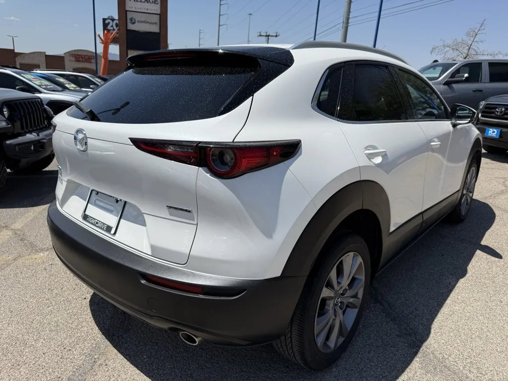 2023 Mazda CX-30 2.5 S Premium photo 3
