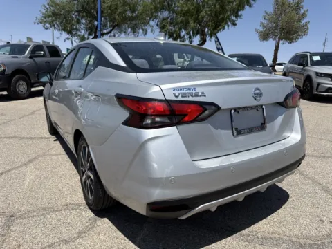 More photos of 2020 Nissan Versa 1.6 SV at RightDrive - El Paso, TX