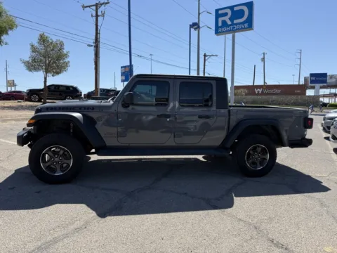 More photos of 2021 Jeep Gladiator Rubicon at RightDrive - El Paso, TX