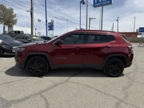 More photos of 2022 Jeep Compass Latitude at RightDrive - El Paso, TX
