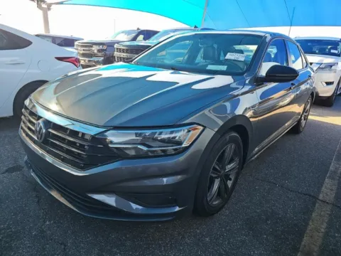 Photos of 2020 Volkswagen Jetta R-Line for sale in El Paso, TX at RightDrive - El Paso