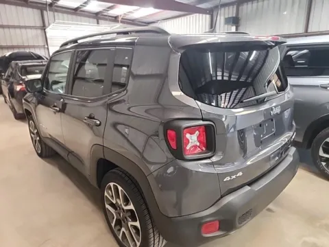 More photos of 2022 Jeep Renegade Limited at RightDrive - El Paso, TX