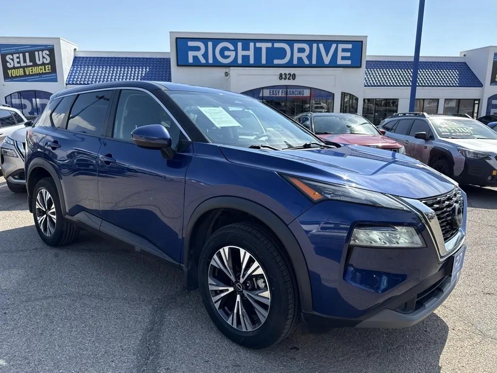 2022 Nissan Rogue SV
