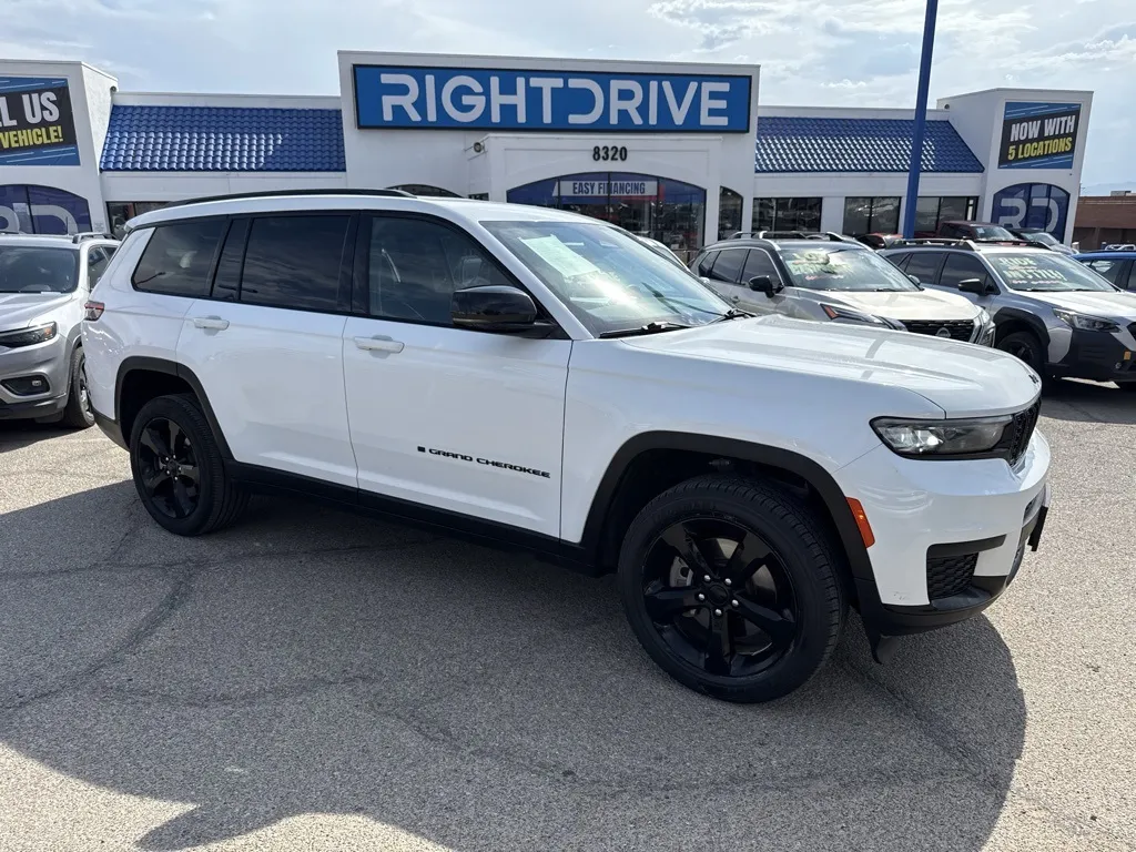 2023 Jeep Grand Cherokee L Altitude