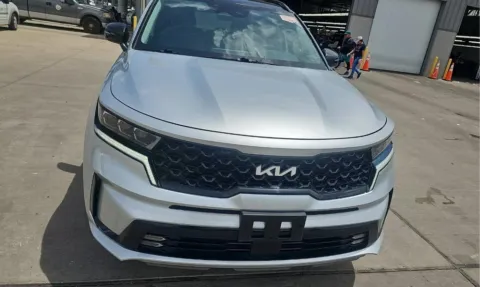Photos of 2022 Kia Sorento SX for sale in El Paso, TX at RightDrive - El Paso