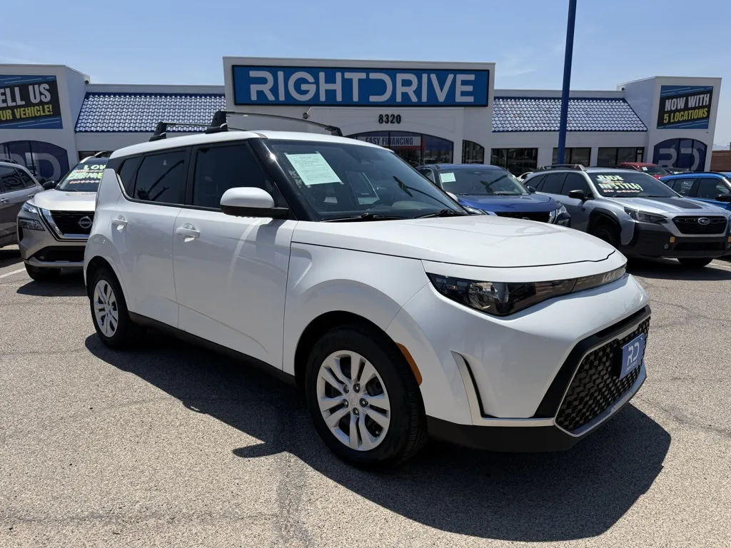 2023 Kia Soul LX