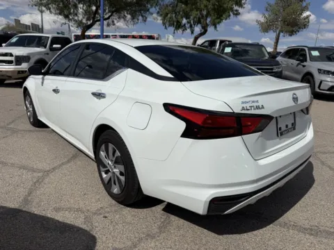 More photos of 2022 Nissan Altima 2.5 S at RightDrive - El Paso, TX