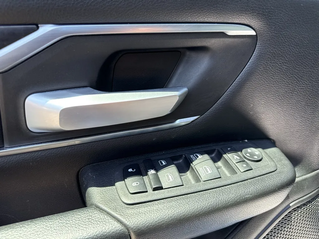 2024 Ram 1500 Big Horn Lone Star photo 4