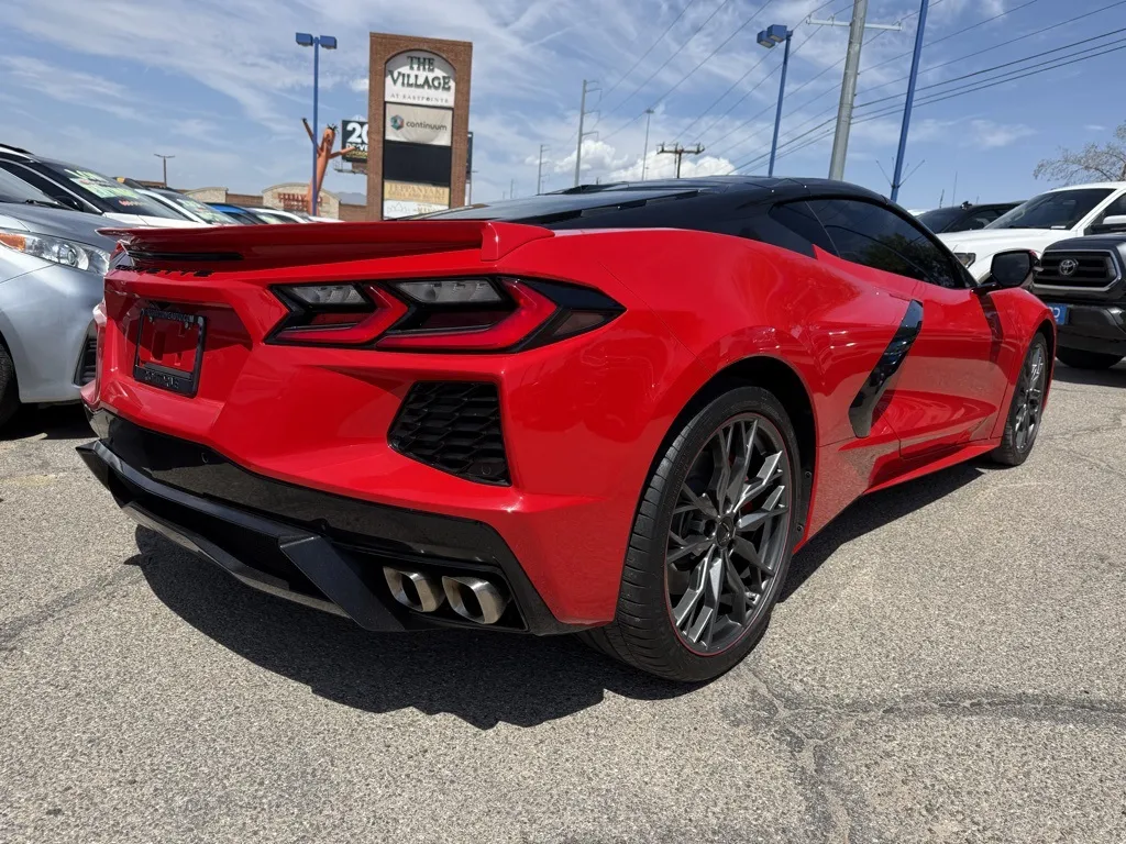 2024 Chevrolet Corvette Stingray photo 3