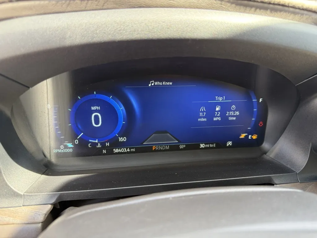 2020 Ford Explorer Platinum photo 14