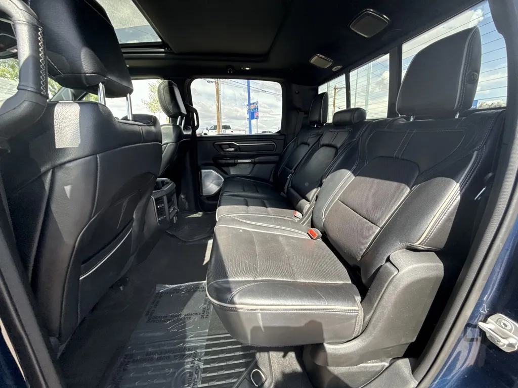 2021 Ram 1500 Limited photo 8