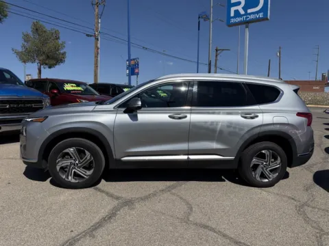 More photos of 2023 Hyundai Santa Fe SEL at RightDrive - El Paso, TX