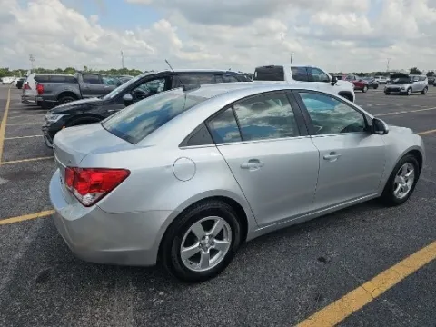 More photos of 2016 Chevrolet Cruze Limited 1LT at RightDrive - El Paso, TX